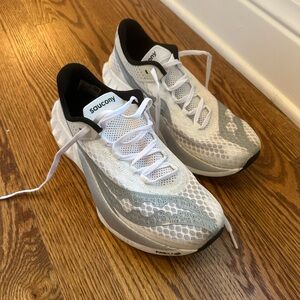 Saucony Endorphin Pro 4 Running Shoes